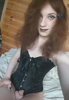 Goth vamp trans seducing